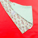 Babador Bandana - Balões em Pastel - BazarBizarro